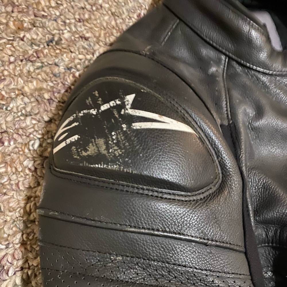 Motorcycle Jacket - Picture 6 of 7